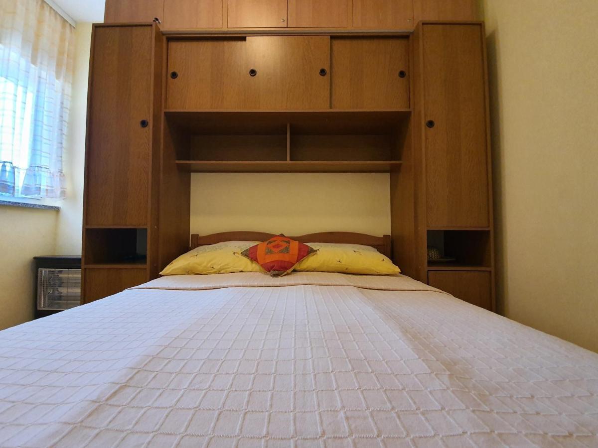 Apartments Coral โนวาลยา ภายนอก รูปภาพ